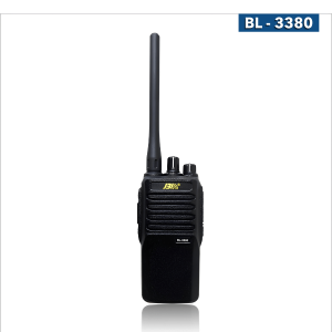 Bộ đàm cầm tay JBL BL-3380 sở hữu công suất 15W siêu mạnh và pin 5000mAh, chuyên dụng để liên lạc xuyên thấu vật cản cho các công trình cao tầng và hầm sâu. - Cự ly: 1 - 8 km tùy điều kiện địa hình - Pin: Li-on 4500 mAH sử dụng liên tục 36 giờ - Công suất: 10W âm thanh chất lượng