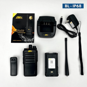 Bộ đàm cầm tay chống nước JBL BL-IP68 là dòng bộ đàm chuyên dụng với tiêu chuẩn chống nước IP68 tuyệt đối, cho phép hoạt động bền bỉ ngay cả trong môi trường mưa bão hay ngâm nước, đây là sự lựa chọn hàng đầu cho các resort, cảng biển và công trình xây dựng khắc nghiệt.